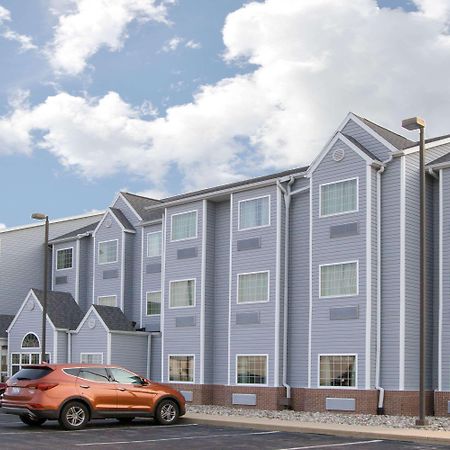 Microtel Inn & Suites By Wyndham Delphos Экстерьер фото
