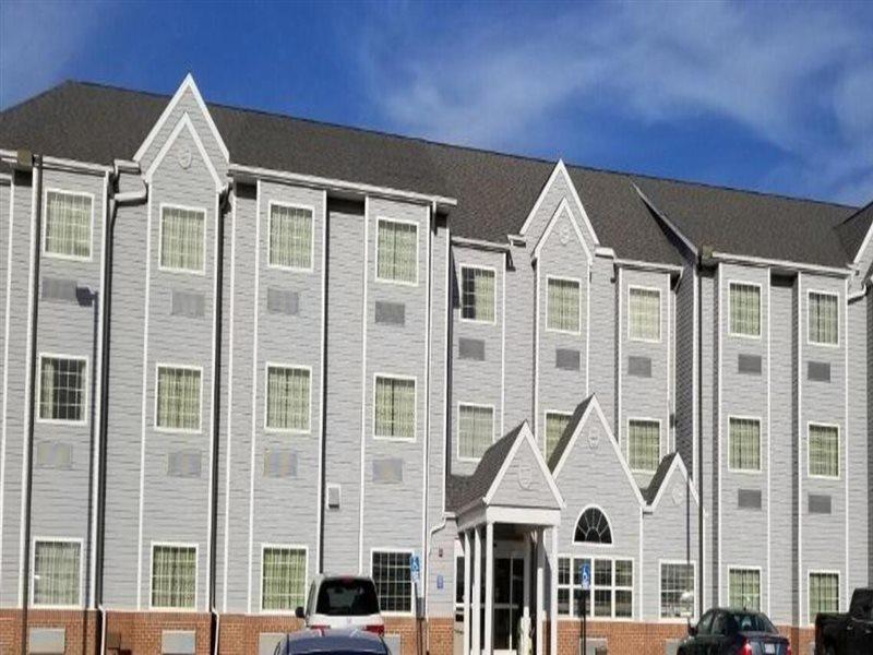 Microtel Inn & Suites By Wyndham Delphos Экстерьер фото