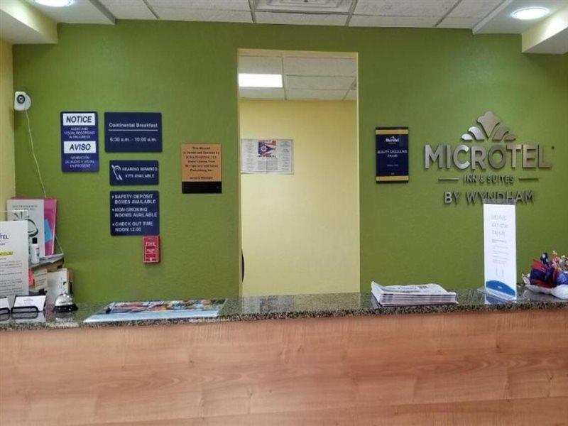 Microtel Inn & Suites By Wyndham Delphos Экстерьер фото