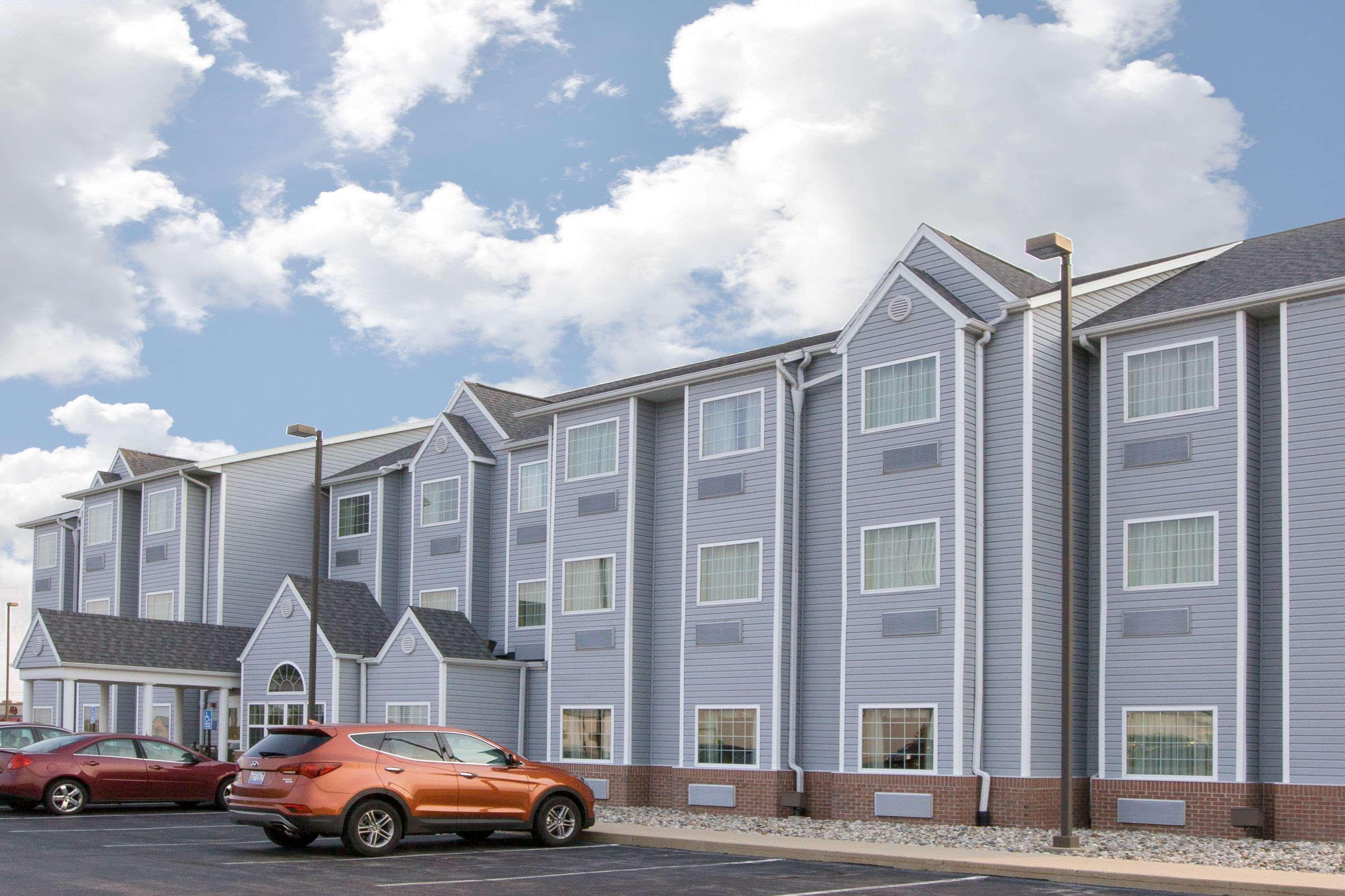 Microtel Inn & Suites By Wyndham Delphos Экстерьер фото