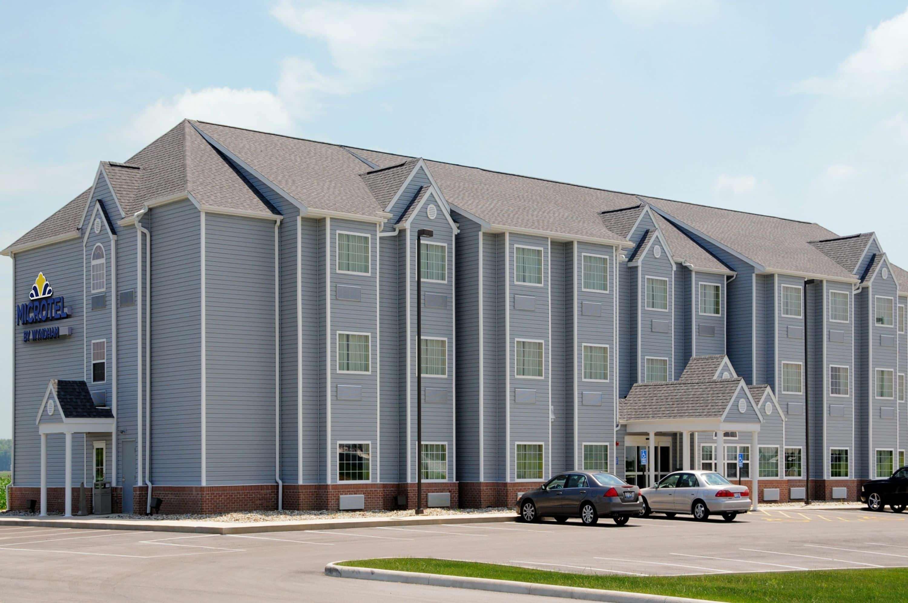 Microtel Inn & Suites By Wyndham Delphos Экстерьер фото